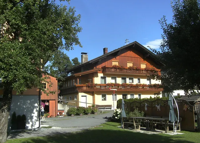 Bauernhof Katin Feriegård Tröpolach